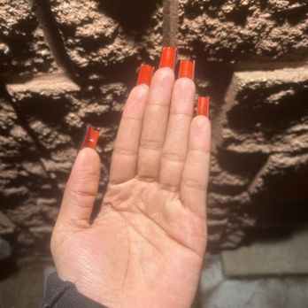 Lotus Nail - better but a little bit on my thumb - Nail Salons Near Me - Levittown, Pennsylvania