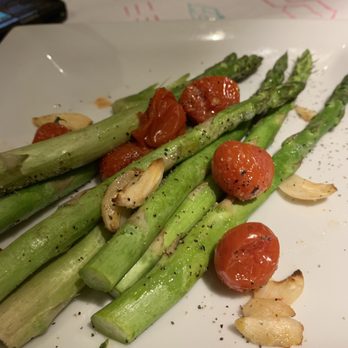 Chili's - My side of asparagus and tomatoes was done to perfection! - American Near Me - Cedar Hill, Texas