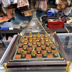 Closets of Curiosity - Only at closets of curiosities