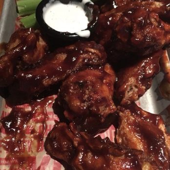Applebee's Grill + Bar - Sports Bars Near Me - Fern Creek, Kentucky