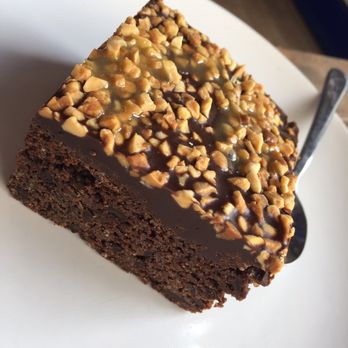 Café Mareva - Gluten free, lactose free fudge brownie - Breakfast & Brunch Near Me - Paris, 75 Café Mareva - Gluten free, lactose free fudge brownie - Breakfast & Brunch Near Me - Paris, 75