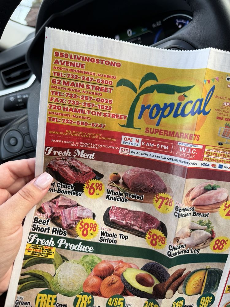 Tropical Super Market Logo