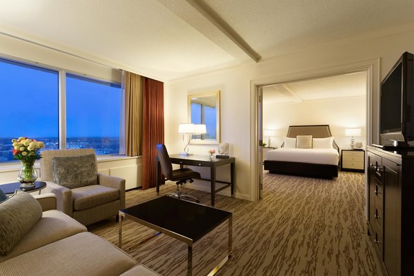 Fairmont Winnipeg by null