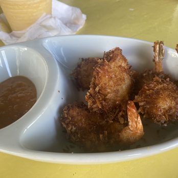 Mamacita's Restaurant and Bar - coco shrimp - Seafood Near Me - Culebra, Puerto Rico