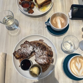 Forthright - Chicken and waffles, Breakfast Melt, Mocha Latte, Caramel Latte - Cafes Near Me - Austin, Texas