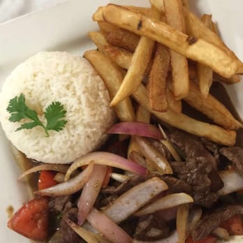El Pollo Kri-ollo - Lomo Saltado - Peruvian Near Me - Corona, California