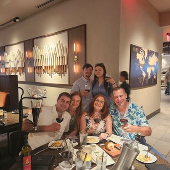 Cooper’s Hawk Winery & Restaurant - Wine Bars Near Me - Wellington, Florida