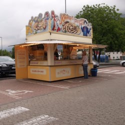 Kleiner's Food - Hereinspaziert - großes Imbiss-Kino vorm Praktiker