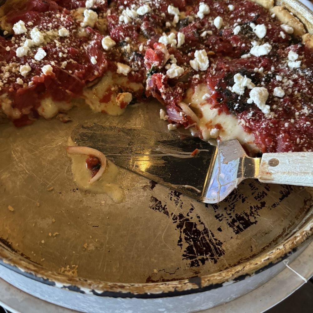 Two Cities Pizza - Chicago style wringle's pie - Pizza Near Me - Suwanee, Georgia Two Cities Pizza - Chicago style wringle's pie - Pizza Near Me - Suwanee, Georgia