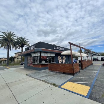 La Pizza Shop - outside - Pizza Near Me - Long Beach, California