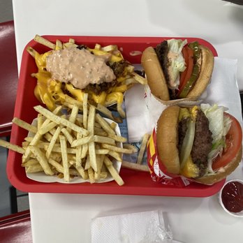 In-N-Out Burger - Double double & fries Single animal style w/animal style fries - Burgers Near Me - Oceanside, California In-N-Out Burger - Double double & fries Single animal style w/animal style fries - Burgers Near Me - Oceanside, California