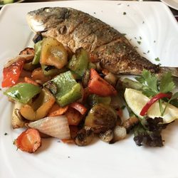 EL RONCHO - Dorade mit gegrillte Gemüse