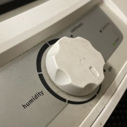 Hatfield Inn - This nasty, grimy dehumidifier