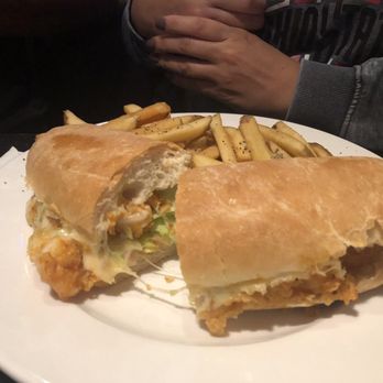 Calamari's Squid Row - Shrimp po boy - American Near Me - Erie, Pennsylvania Calamari's Squid Row - Shrimp po boy - American Near Me - Erie, Pennsylvania