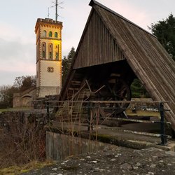 Burgruine Eisenberg - Burgruine und Georg-Viktor-Turm
