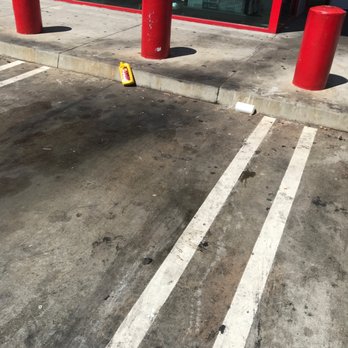 AutoZone Auto Parts - Trash in the parking lot - Auto Parts & Supplies Near Me - Anaheim, California AutoZone Auto Parts - Trash in the parking lot - Auto Parts & Supplies Near Me - Anaheim, California