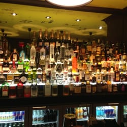 Dee Dee's - If you can't find your drink here then you need come to terms with the fact that you don't really drink