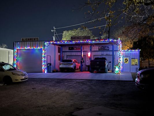 Manchaca Garage