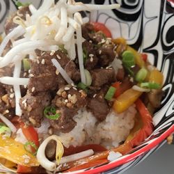 Gordie's Restaurant & Lounge - Steak rice bowl