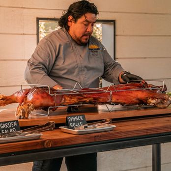 Napa Yard - Restaurants Near Me - Napa, California