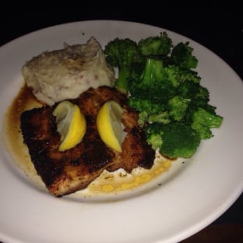 Patricks 1481 - Blackened Mahi-Mahi, steamed broccoli, and garlic mashed Potatoes. - Comfort Food Near Me - Sarasota, Florida