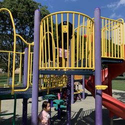 Aala Park - Saturday park FUN