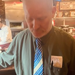 The crappy so called manager "Kevin" he didn't wanna be photographed because he probably realized he was being rude to us. The crappy so called manager "Kevin" he didn't wanna be photographed because he probably realized he was being rude to us.