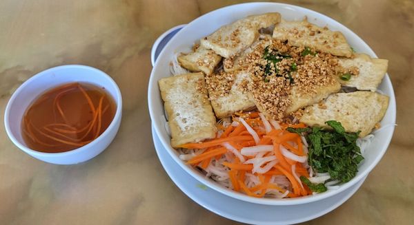 Saigon's Restaurant by null