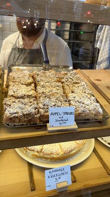 Markthalle Neun by null