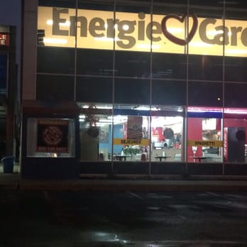 La Belle Province - Storefront - Breakfast & Brunch Near Me - Longueuil, Quebec