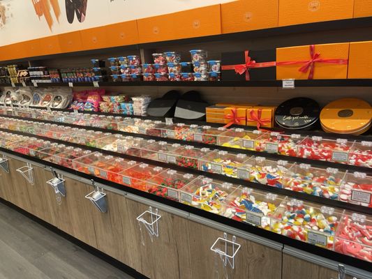 Nuts Factory by null