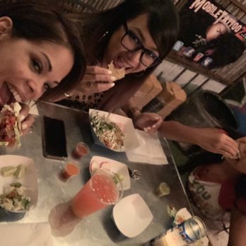 viva la vegan tacos - Vegan Near Me - Sun valley, California