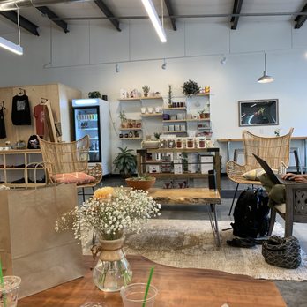 Hatchet Coffee - Coffee Roasteries Near Me - Boone, North Carolina Hatchet Coffee - Coffee Roasteries Near Me - Boone, North Carolina
