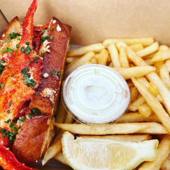 MARKET Seafood Eatery - LOBSTER ROLL - Seafood Near Me - Edmonds, Washington MARKET Seafood Eatery - LOBSTER ROLL - Seafood Near Me - Edmonds, Washington