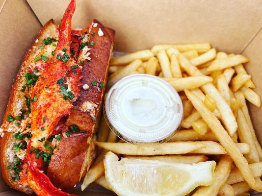 MARKET Seafood Eatery by null