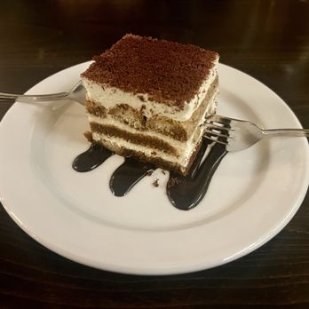 Lombardi's Italian Restaurant - Tiramisu - Italian Near Me - Bellingham, Washington