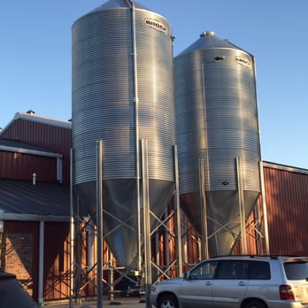 Fort Hill Brewery - Big boy Hoppers! - Breweries Near Me - Easthampton, Massachusetts