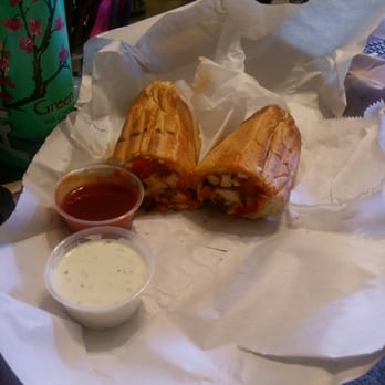 Supreme Pizza & Grill - Chicken Fajita sub with cucumber sauce - Pizza Near Me - Woodbridge, Virginia Supreme Pizza & Grill - Chicken Fajita sub with cucumber sauce - Pizza Near Me - Woodbridge, Virginia