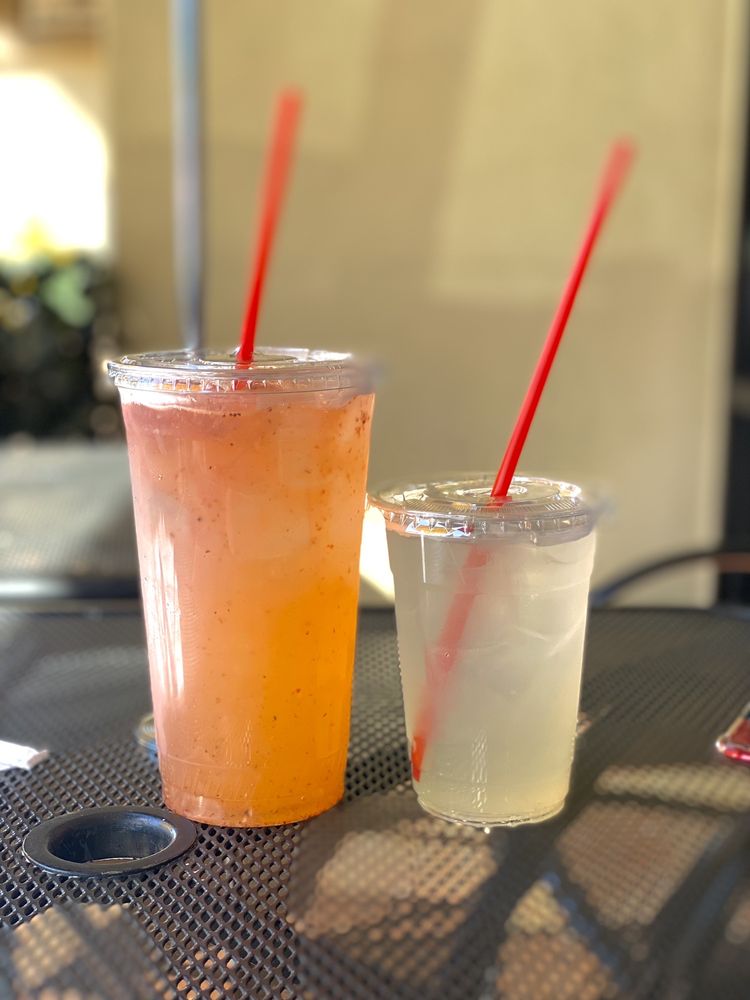 Julian's Patisserie and Cafe