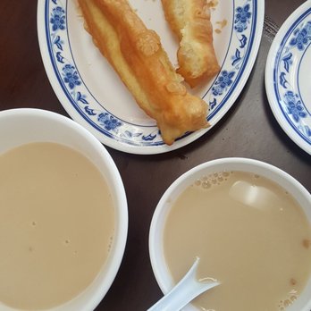 Yung Ho Restaurant - Half half soy and rice milk, and crueller - Taiwanese Near Me - Arcadia, California Yung Ho Restaurant - Half half soy and rice milk, and crueller - Taiwanese Near Me - Arcadia, California