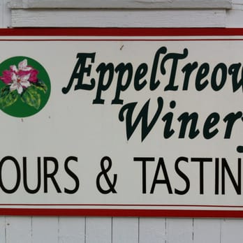 Aeppeltreow Winery - Wineries Near Me - Burlington, Wisconsin