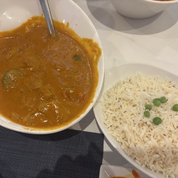 Elephant Indian Bar N Grill - Mango Chicken with rice - Indian Near Me - Dallas, Texas Elephant Indian Bar N Grill - Mango Chicken with rice - Indian Near Me - Dallas, Texas