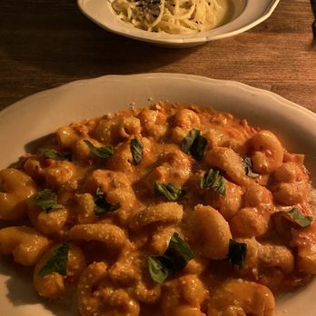 Ciccio Mio - Italian Near Me - Chicago, Illinois