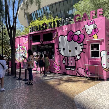 Hello Kitty Cafe - Desserts Near Me - Las Vegas, Nevada