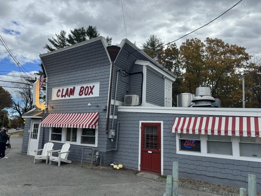 Clam Box of Ipswich by null