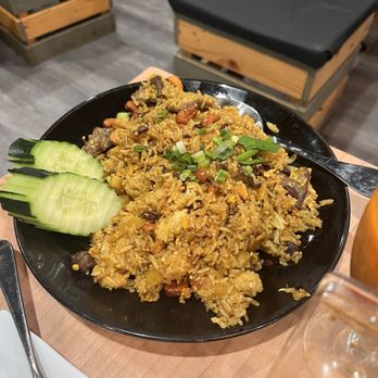 Luck Gai Cafe - Pineapple Fried Rice - Chicken Shop Near Me - Anaheim, California