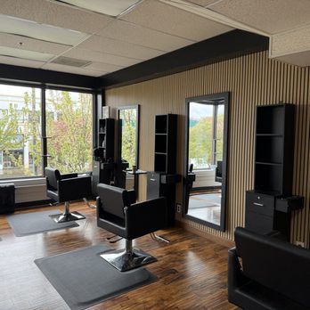 Hair Escapes Salon - Hair Salons Near Me - Longview, Washington Hair Escapes Salon - Hair Salons Near Me - Longview, Washington