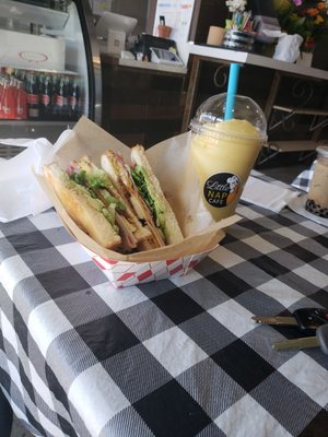 Little Nap Cafe by null