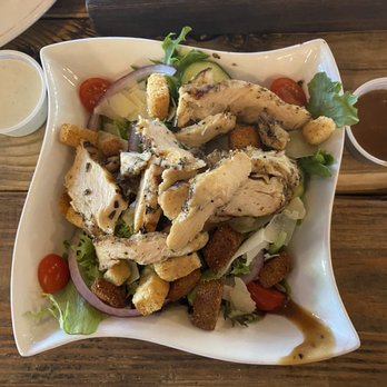 Los Pinos Ranch Vineyards - Chicken Salad - Wineries Near Me - Pittsburg, Texas Los Pinos Ranch Vineyards - Chicken Salad - Wineries Near Me - Pittsburg, Texas