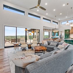 Select Door & Hardware - Windows and sliding doors